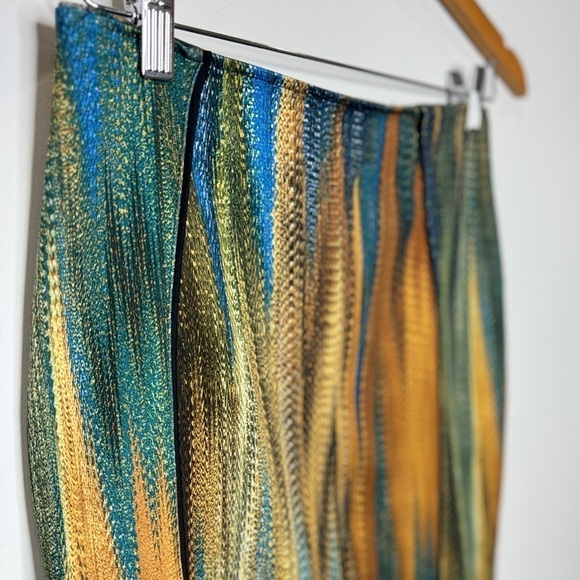 H&M Beyonce Pencil Skirt Fitted Stretch Multicolor Striped Knee Length Skirt (S) - Picture 3 of 6